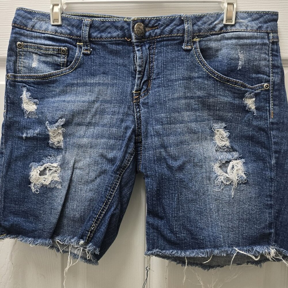 Urban Heritage Youth Hot Short 7